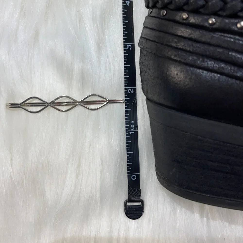 BareTraps Guenna Black Ankle Boots w/ Chain and Straps Detail - Picture 11 of 14